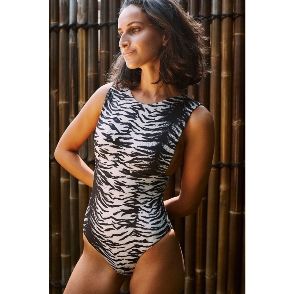 NWT Free People STONE FOX Nayda One Piece Swimsuit $190 Size Large La Tigre - Picture 2 of 15